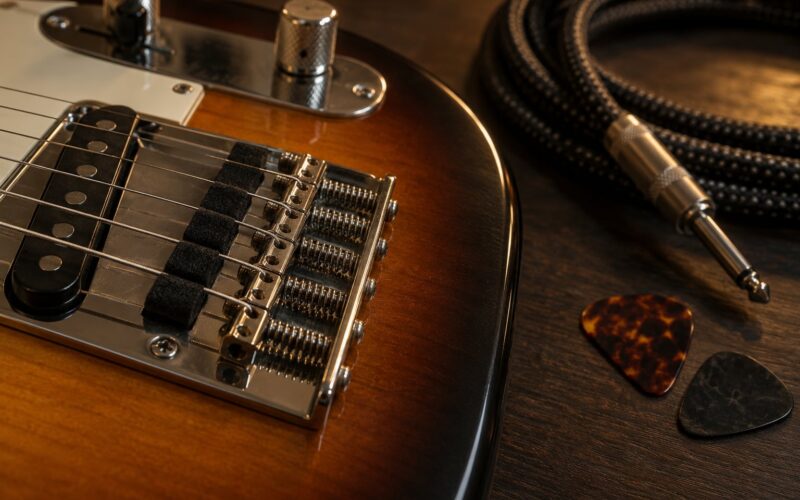 How Palm Muting Changes a Riff Feel in 2026: Metal Guitar Guide